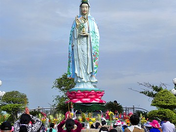 Thăm viếng Quan Âm Phật Đài khám phá lễ hội Quan Âm Nam Hải