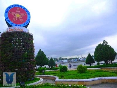 Bến Ninh Kiều Bến Ninh Kiều