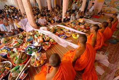 Trải nghiệm Lễ hội Chol Chnam Thmay của người Khmer Trải nghiệm Lễ hội Chol Chnam Thmay của người Khmer