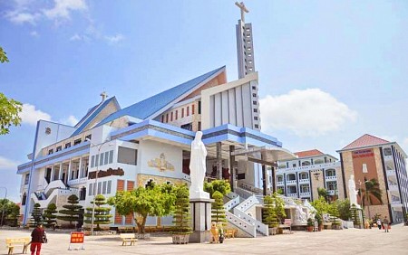 Bạc Liêu – Sóc Trăng khởi hành từ TP.Hồ Chí Minh