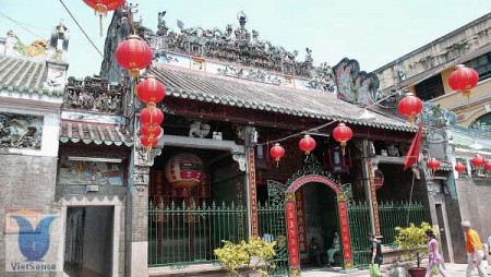 Chùa Bà Thiên Hậu - Chợ Lớn