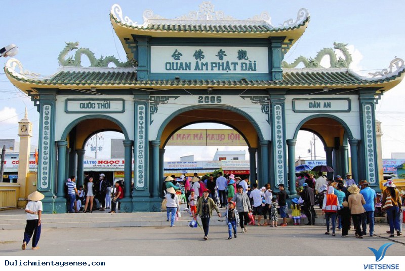 Thăm viếng Quan Âm Phật Đài khám phá lễ hội Quan Âm Nam Hải - Ảnh 1 Thăm viếng Quan Âm Phật Đài khám phá lễ hội Quan Âm Nam Hải - Ảnh 1