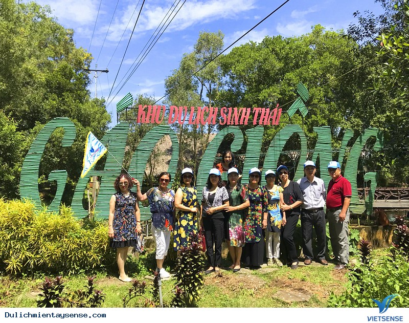 Ảnh Đoàn Khách 5 ngày từ Sài Gon về Cần Thơ - Ảnh 12 Ảnh Đoàn Khách 5 ngày từ Sài Gon về Cần Thơ - Ảnh 12