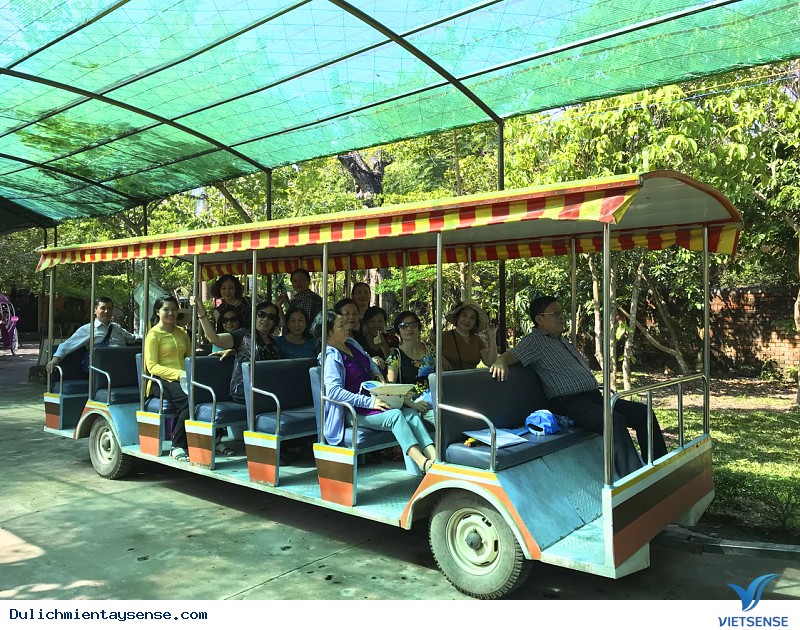 Ảnh Đoàn Khách 5 ngày từ Sài Gon về Cần Thơ - Ảnh 23 Ảnh Đoàn Khách 5 ngày từ Sài Gon về Cần Thơ - Ảnh 23