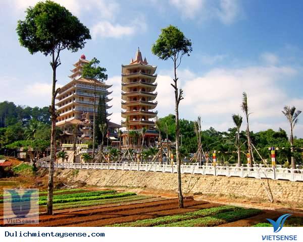 Chùa Vạn Linh - Núi Cấm