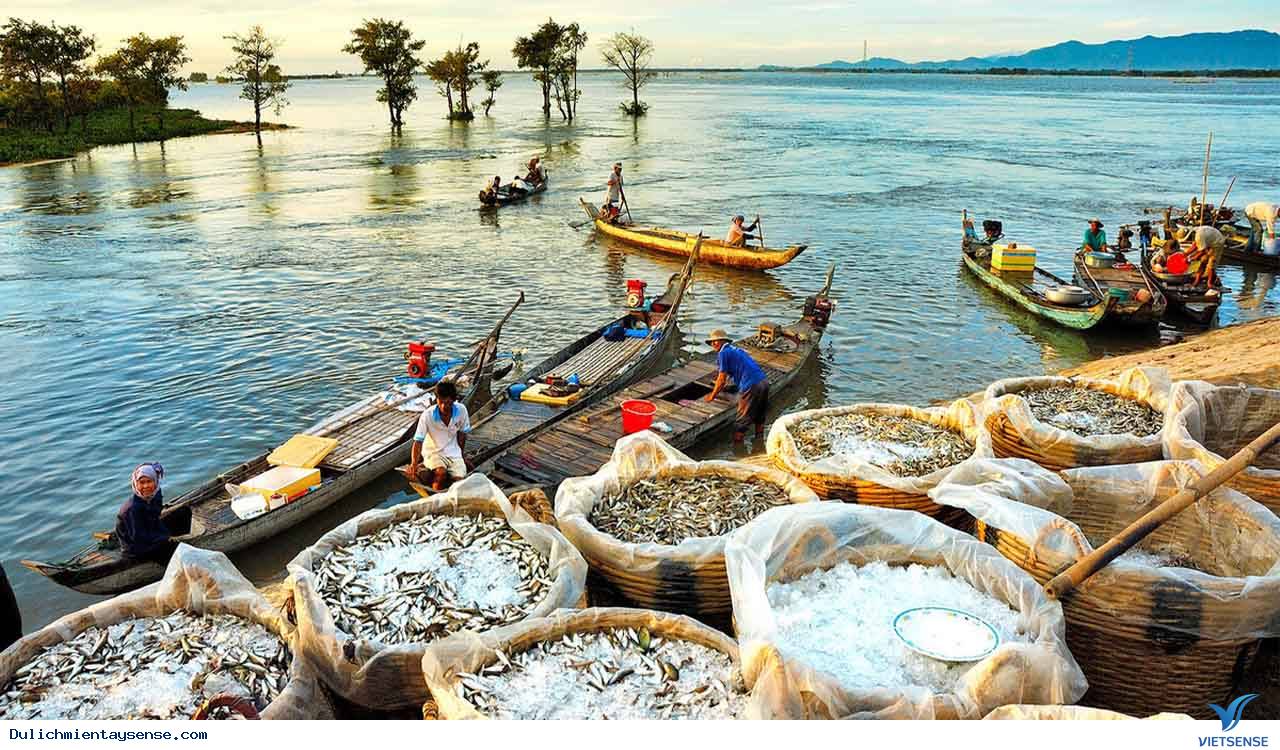 Đặc sắc miền Tây mùa nước nổi - Ảnh 1