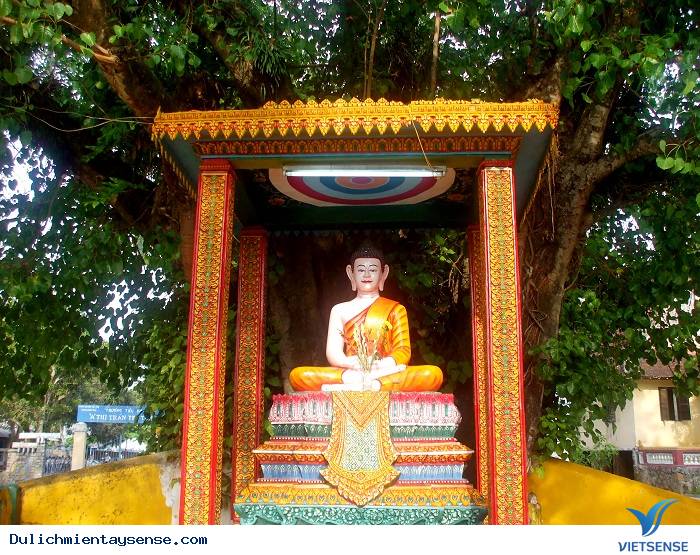 Độc đáo chùa Xà Tón Xvay Ton ở An Giang - Ảnh 4