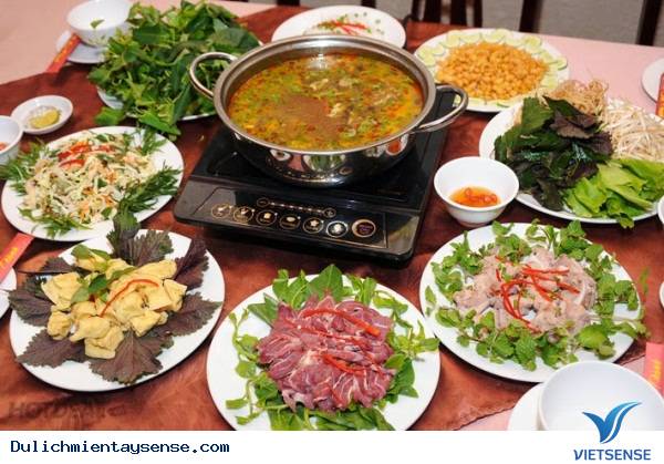 Lẩu Mắm Đặc Sản Miền Tây