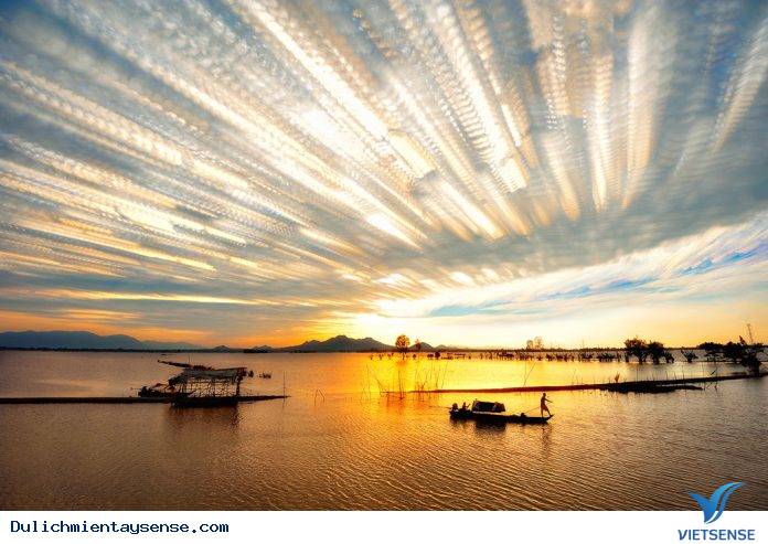 Tháng 9, tháng 10 mùa nước nổi miền Tây - Ảnh 1 Tháng 9, tháng 10 mùa nước nổi miền Tây - Ảnh 1